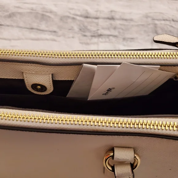 Coach - Handbag - Picture 8 of 9